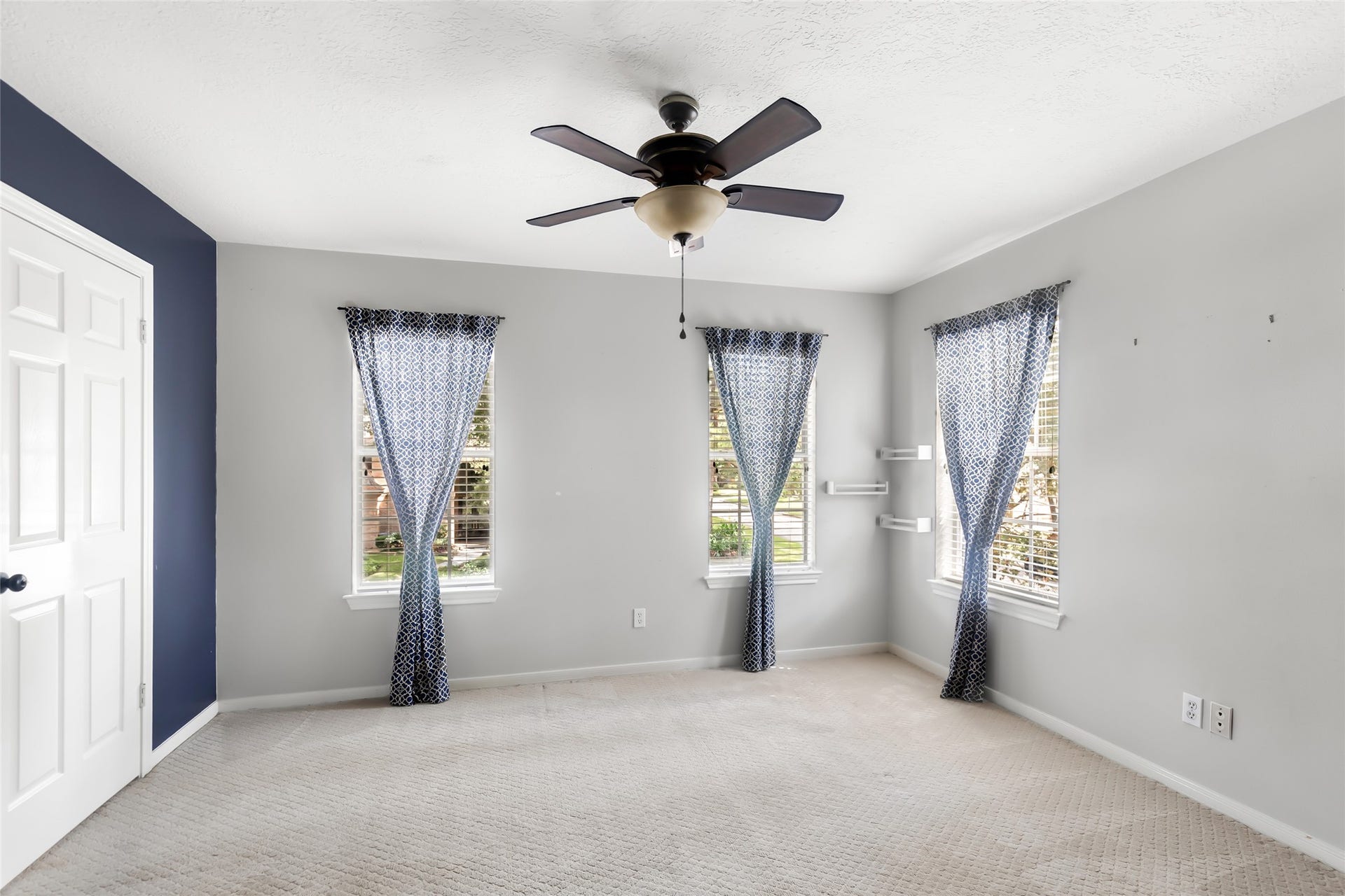 2403 Kings Lodge Drive, Houston, TX 77345 2403 Kings Lodge Drive, Houston, TX 77345