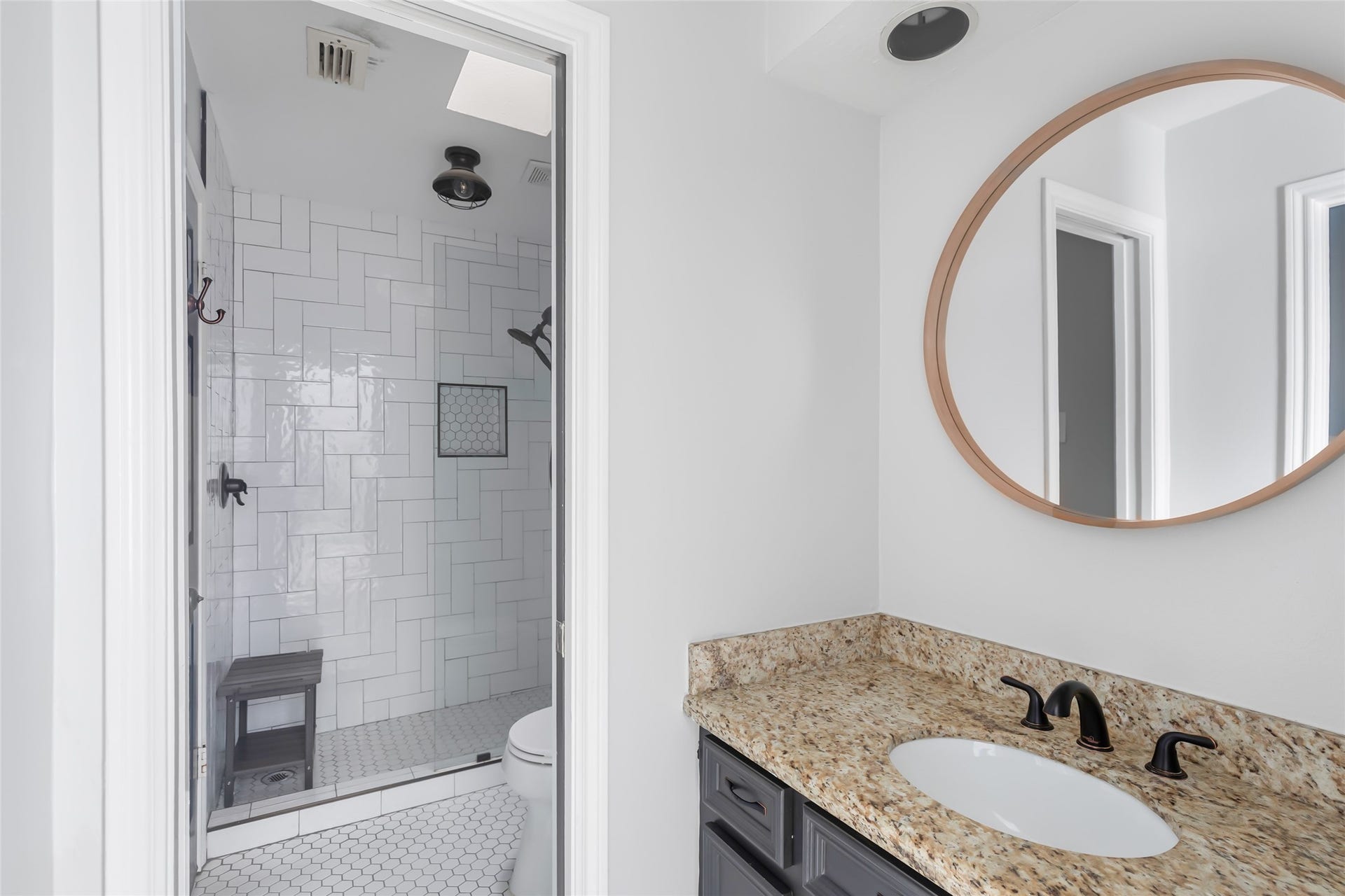 2403 Kings Lodge Drive, Houston, TX 77345 2403 Kings Lodge Drive, Houston, TX 77345