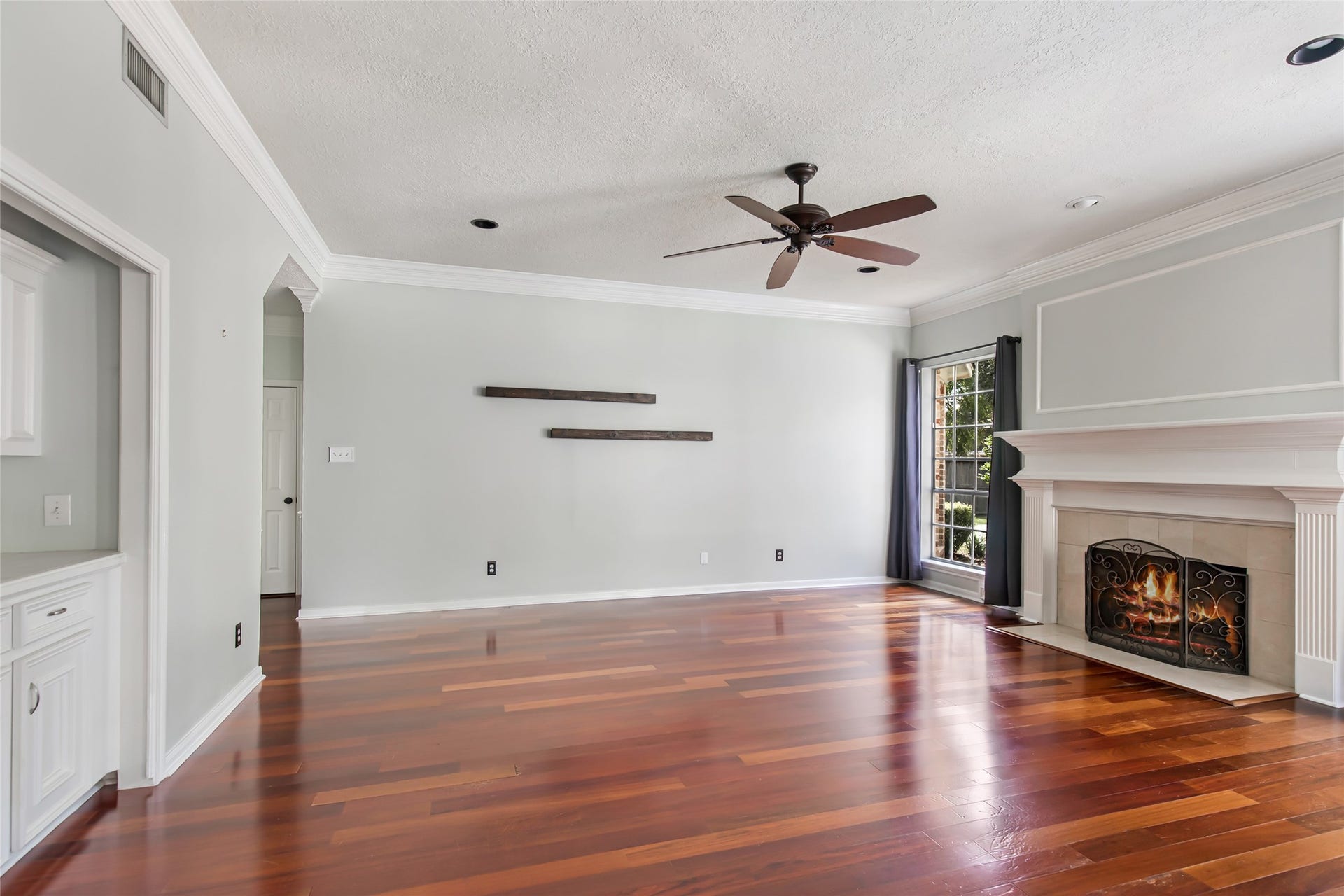 2403 Kings Lodge Drive, Houston, TX 77345 2403 Kings Lodge Drive, Houston, TX 77345