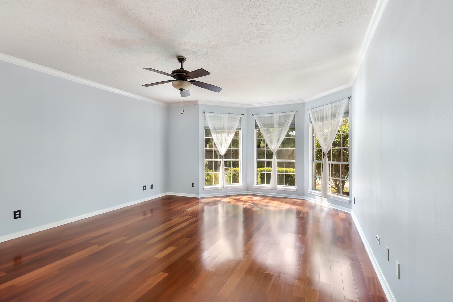 2403 Kings Lodge Drive, Houston, TX 77345 2403 Kings Lodge Drive, Houston, TX 77345
