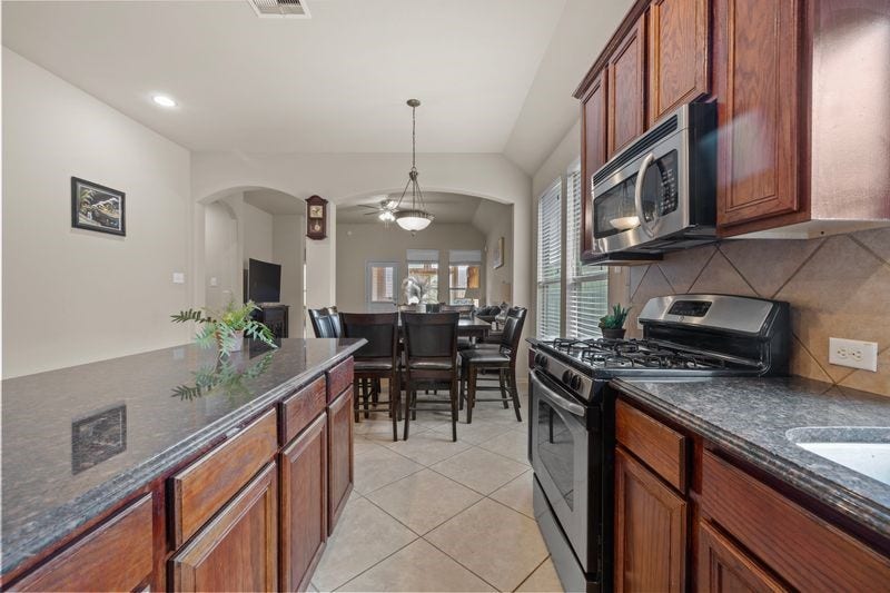 12610 Redbud Villa Lane, Houston, TX 77086 12610 Redbud Villa Lane, Houston, TX 77086