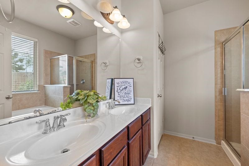 12610 Redbud Villa Lane, Houston, TX 77086 12610 Redbud Villa Lane, Houston, TX 77086
