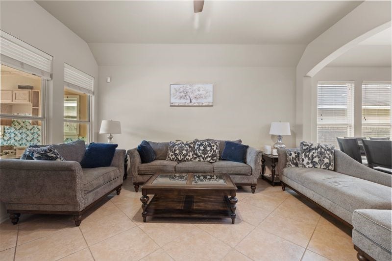 12610 Redbud Villa Lane, Houston, TX 77086 12610 Redbud Villa Lane, Houston, TX 77086