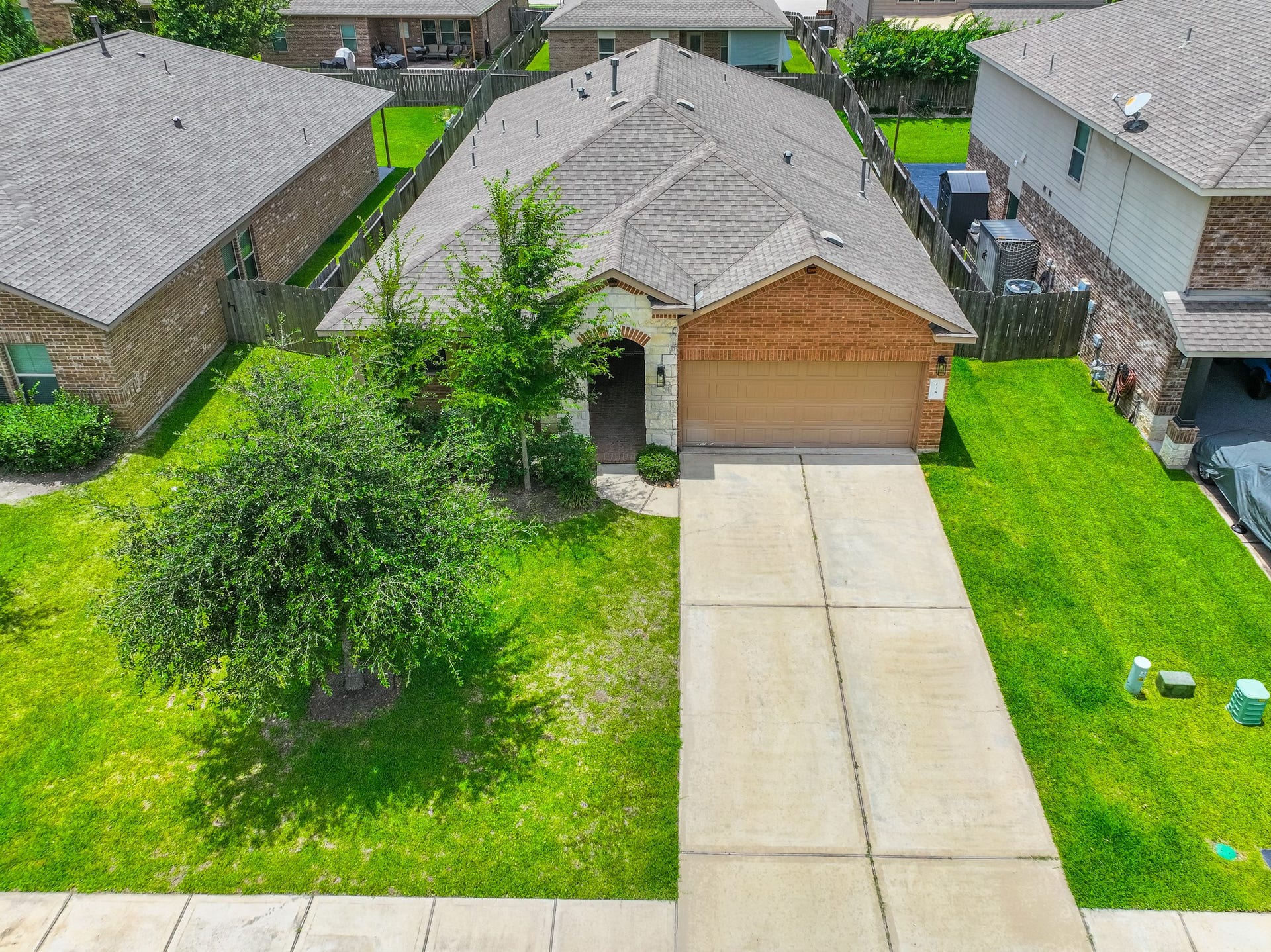 138 Meadow Grove Drive, Conroe, TX 77384 138 Meadow Grove Drive, Conroe, TX 77384