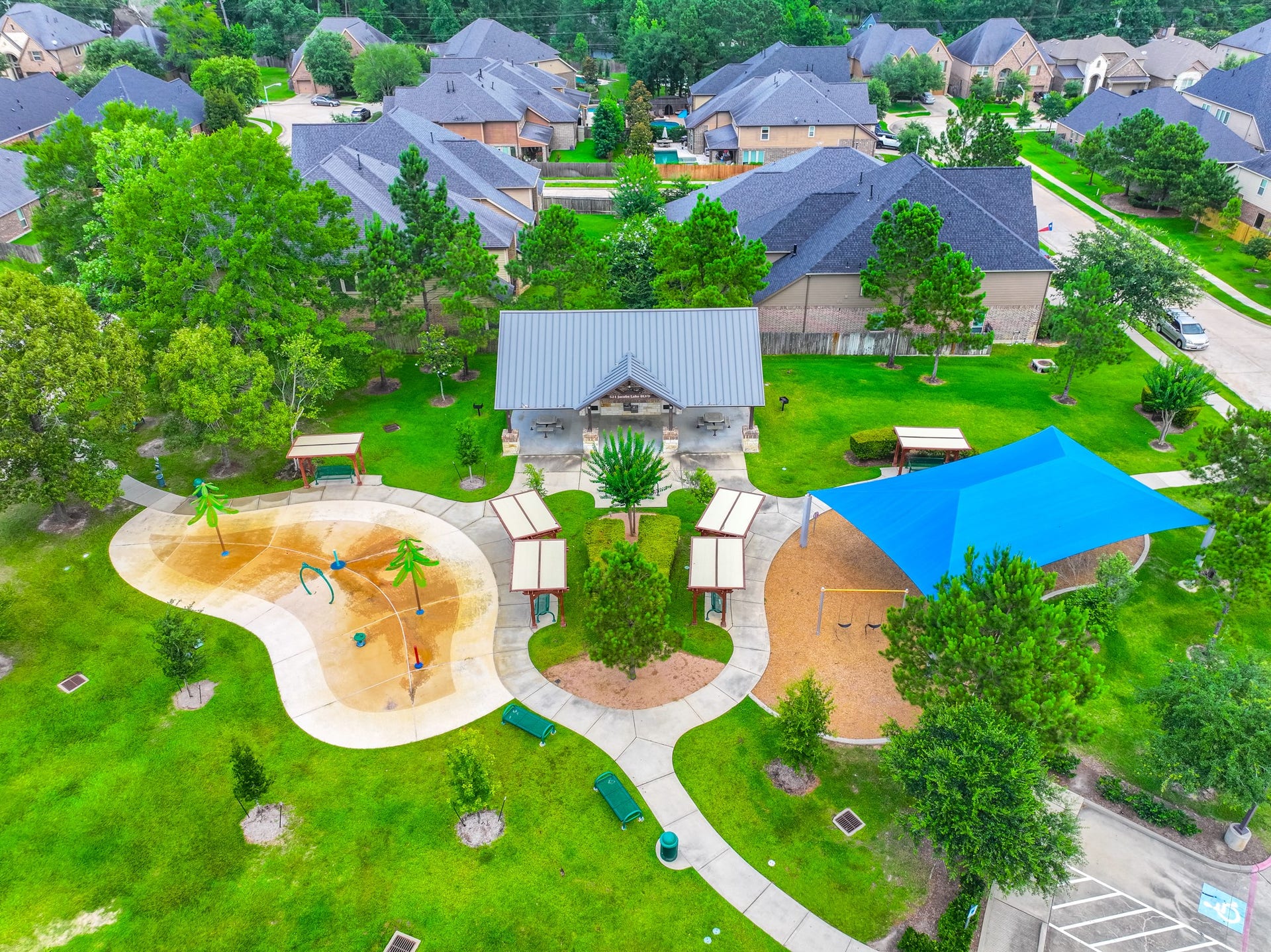 138 Meadow Grove Drive, Conroe, TX 77384 138 Meadow Grove Drive, Conroe, TX 77384