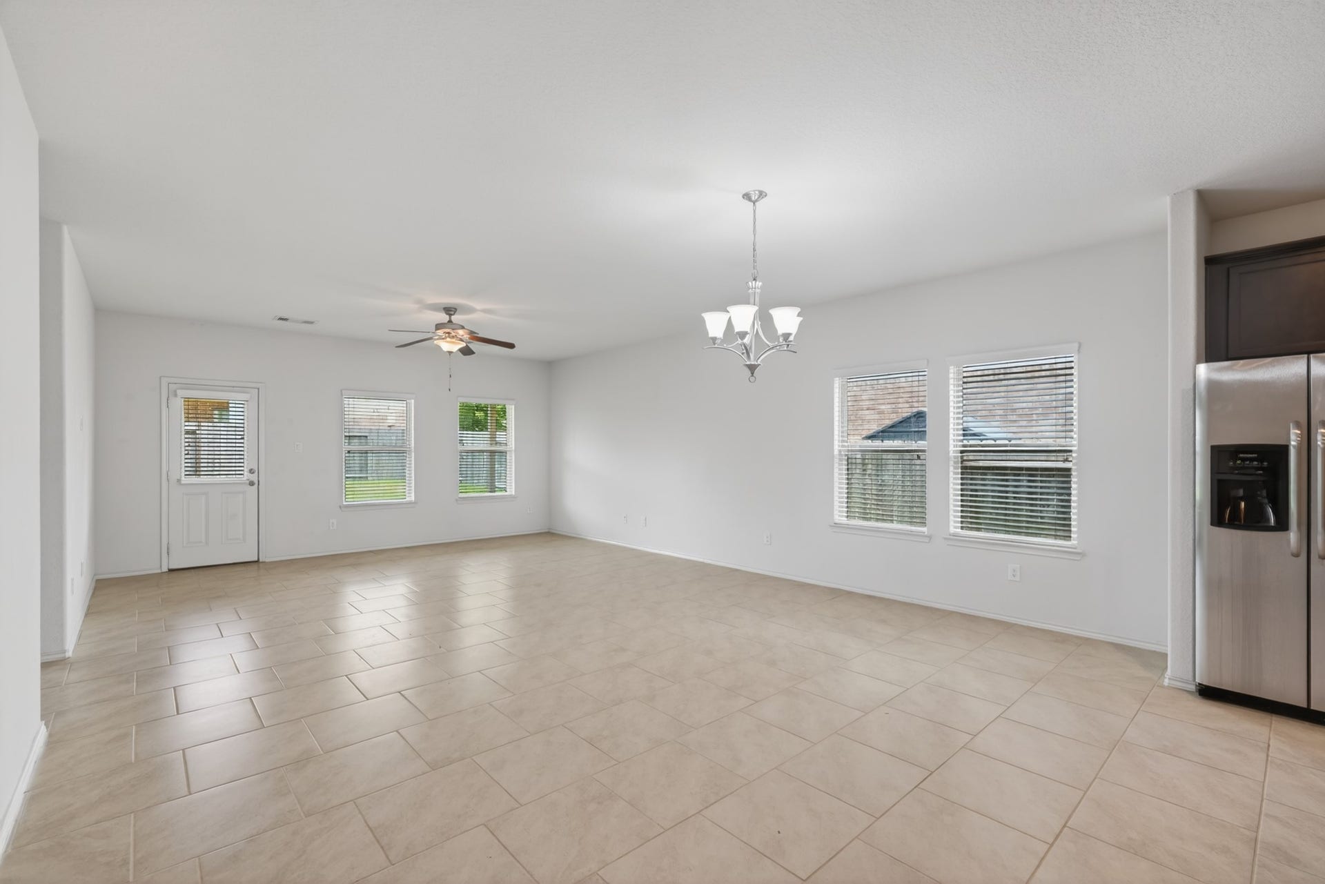 138 Meadow Grove Drive, Conroe, TX 77384 138 Meadow Grove Drive, Conroe, TX 77384