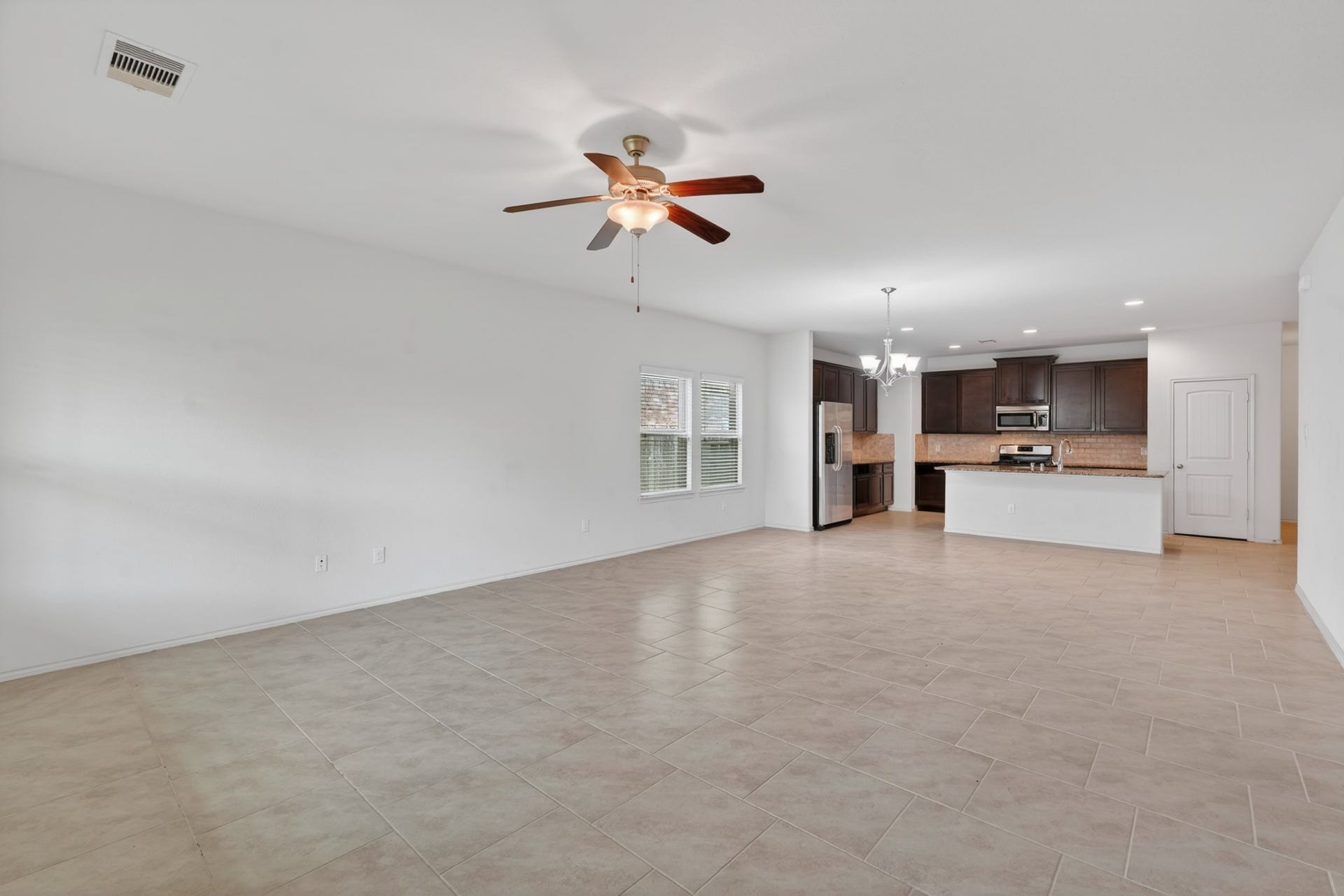 138 Meadow Grove Drive, Conroe, TX 77384 138 Meadow Grove Drive, Conroe, TX 77384