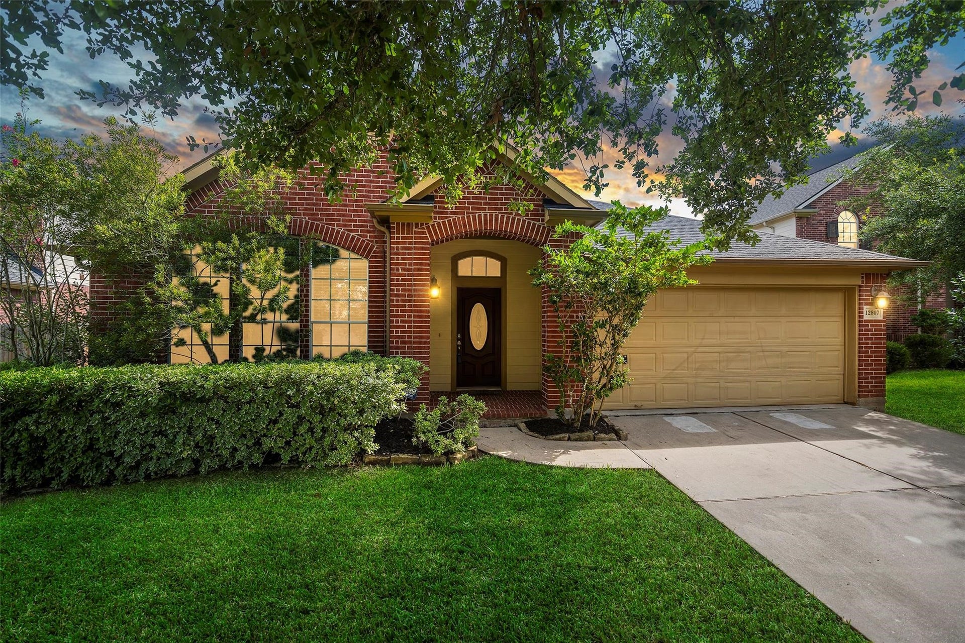12807 Brook Arbor Court, Pearland, TX 77584 12807 Brook Arbor Court, Pearland, TX 77584