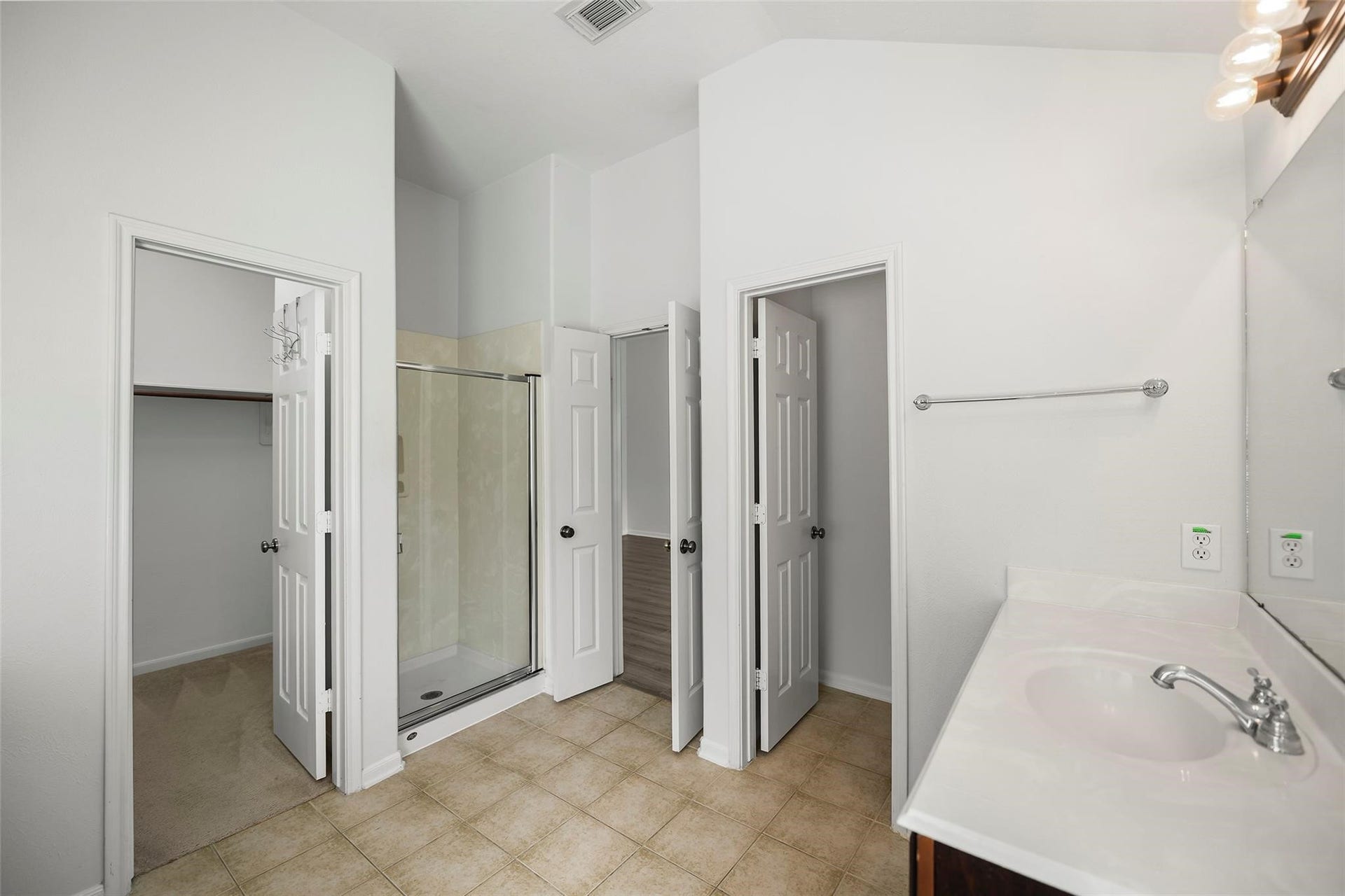 12807 Brook Arbor Court, Pearland, TX 77584 12807 Brook Arbor Court, Pearland, TX 77584