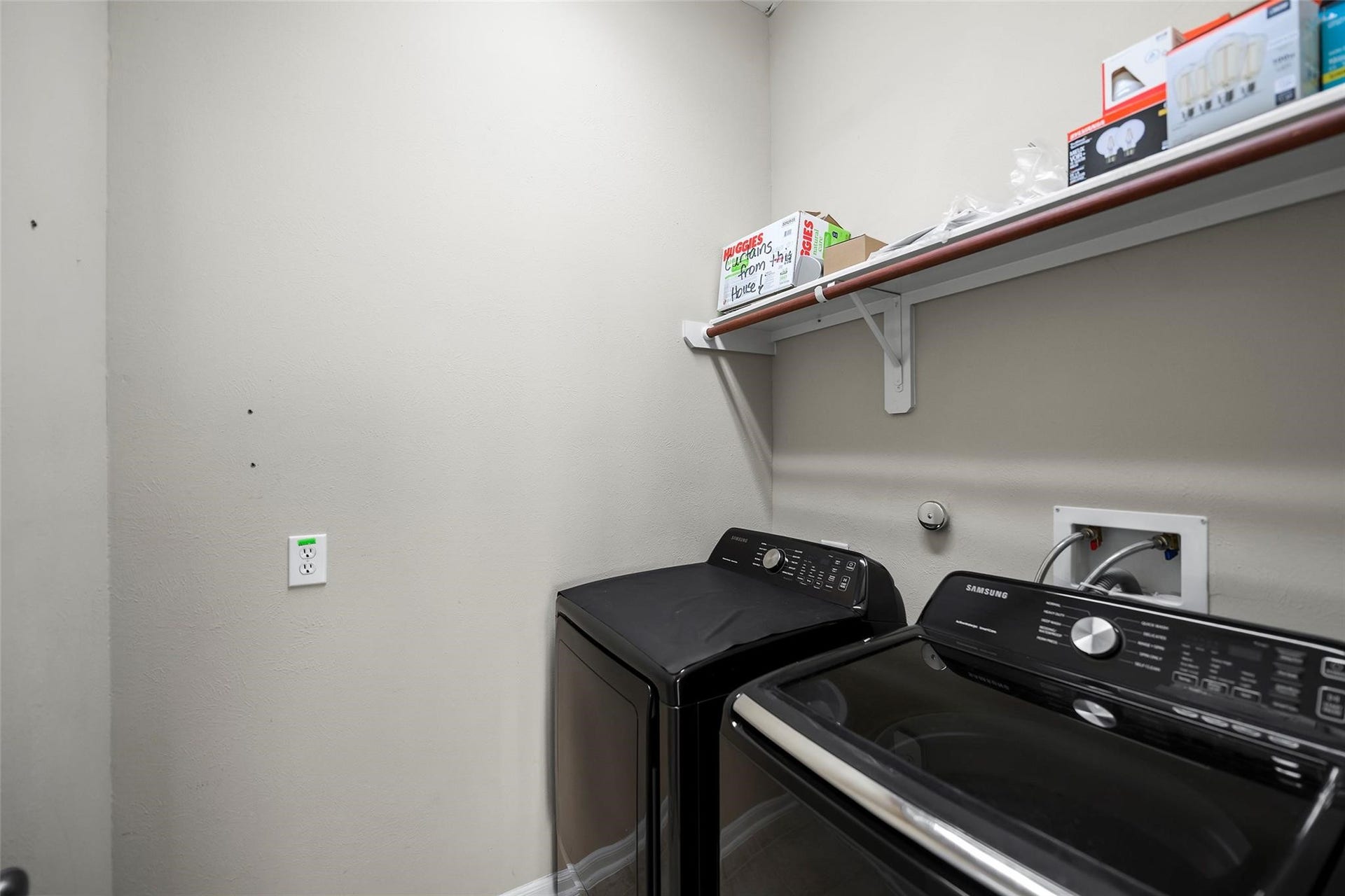 12807 Brook Arbor Court, Pearland, TX 77584 12807 Brook Arbor Court, Pearland, TX 77584