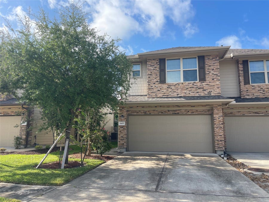 Property photo for 6422 Stoney Creek Drive, Pasadena, TX
