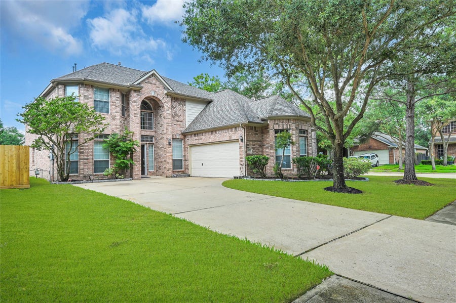 Property photo for 16731 Mallory Bridge Drive, Houston, TX