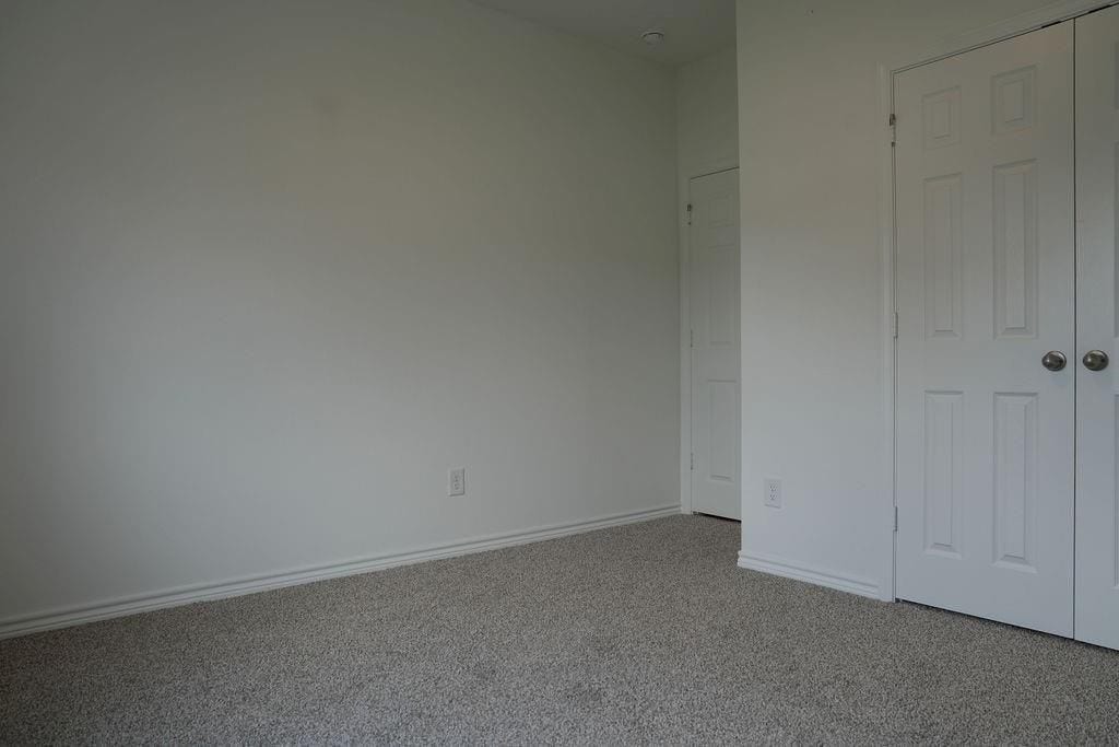 505 Oak Chase Avenue, Dayton, TX 77535 representative photo