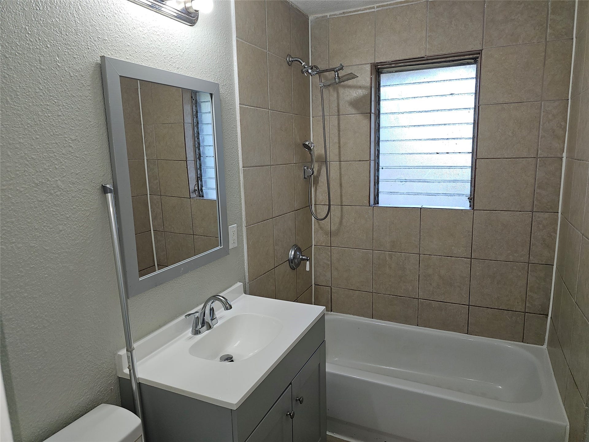 1314 N Natchez Drive, Texas City, TX 77591 1314 N Natchez Drive, Texas City, TX 77591