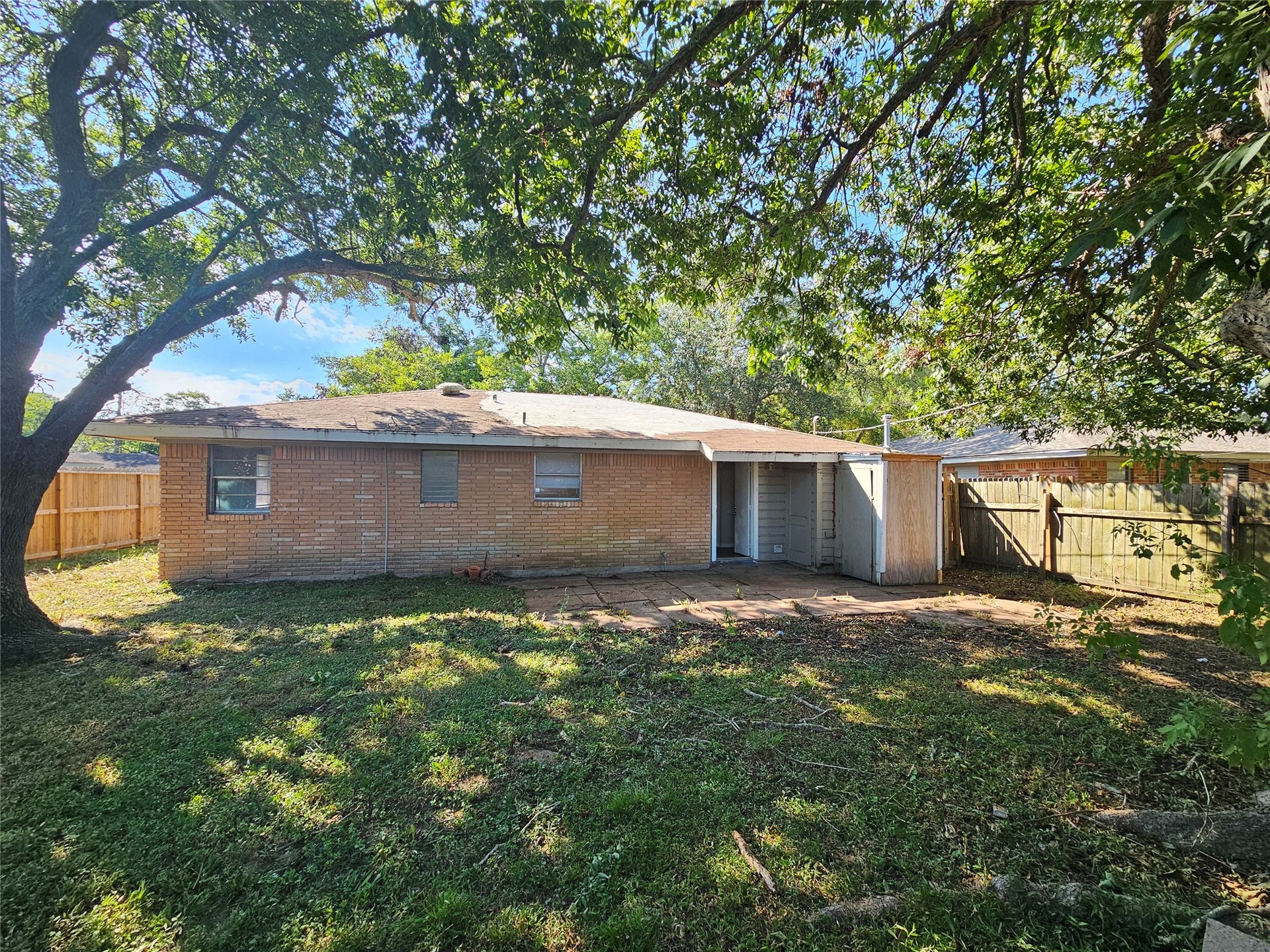 1314 N Natchez Drive, Texas City, TX 77591 1314 N Natchez Drive, Texas City, TX 77591
