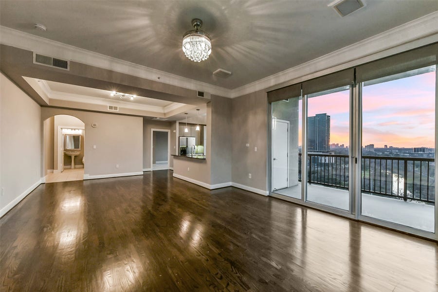 Property photo for 3333 Allen Parkway, #1609, Houston, TX