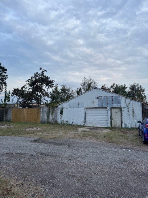 Property photo for 611 Northwood Drive, Conroe, TX