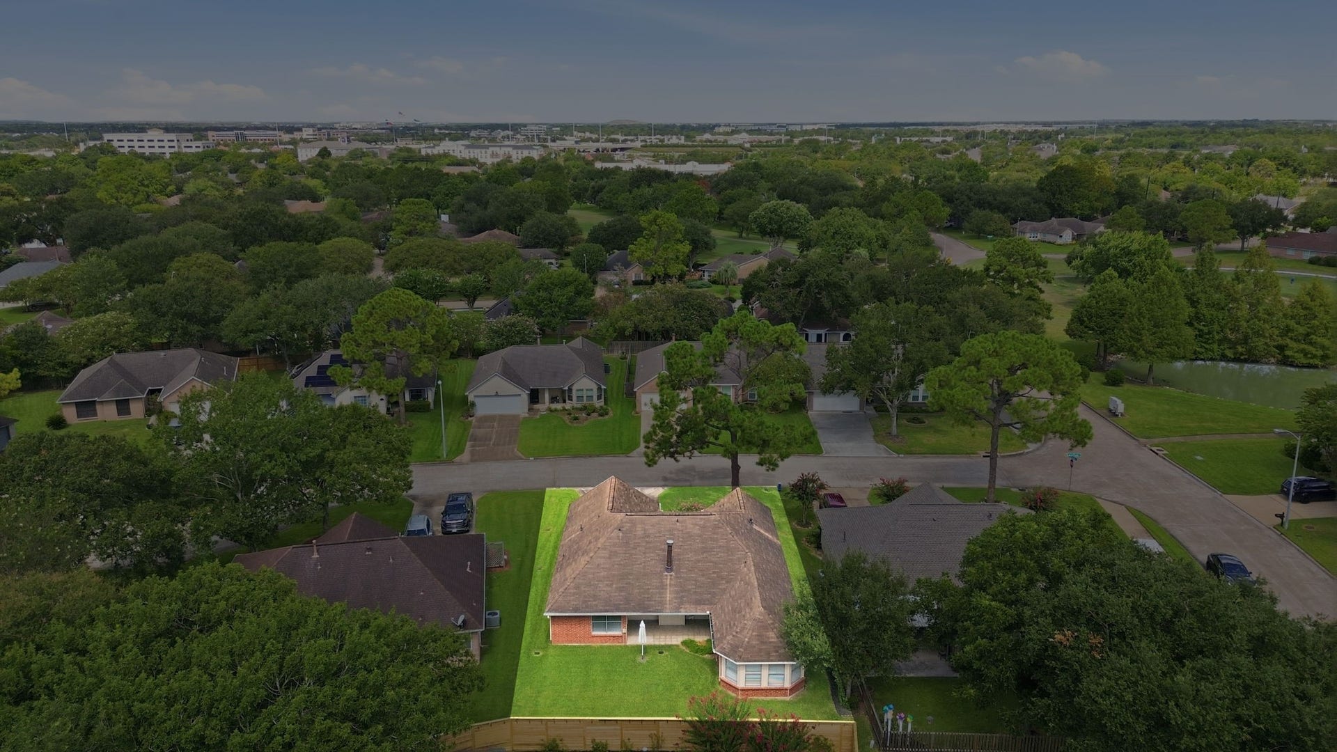 707 Laurel Grove Lane, Pearland, TX 77584 Aerial view