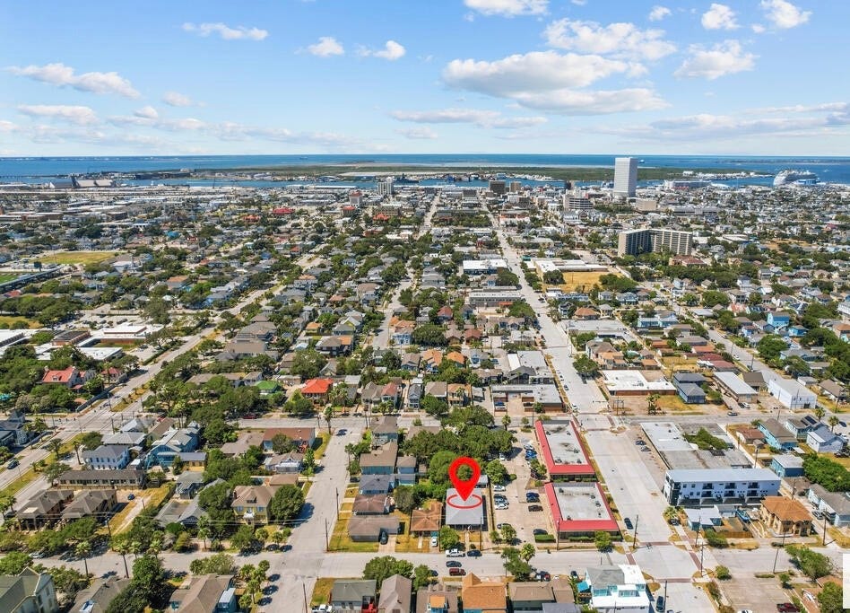 2320 Avenue O 1/2, Galveston, TX 77550 2320 Avenue O 1/2, Galveston, TX 77550
