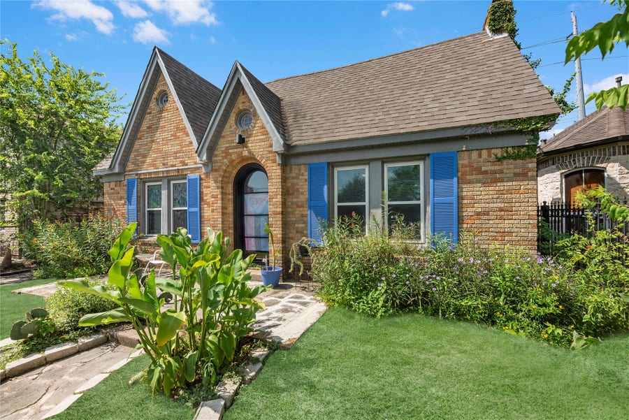 Property photo for 2906 Rosewood Street, Houston, TX