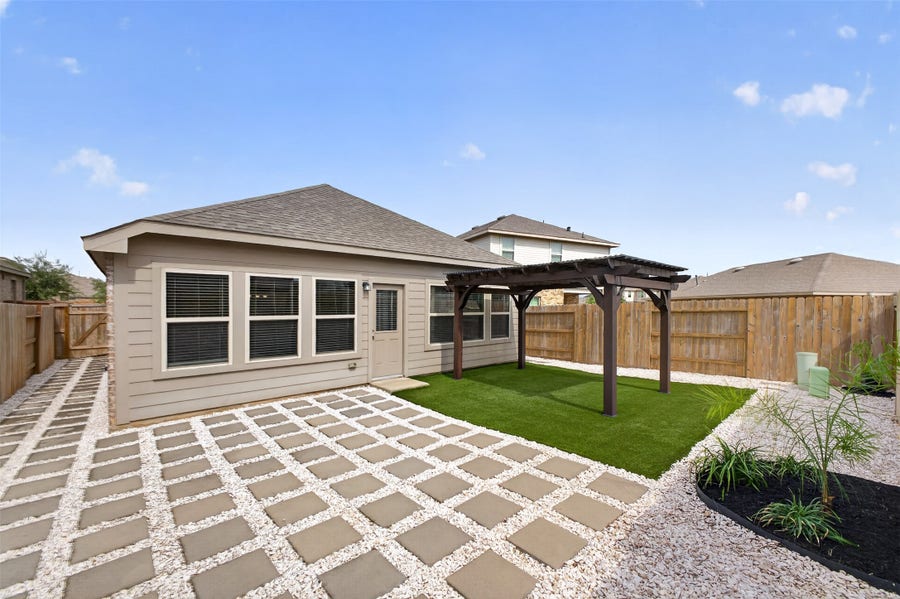 Property photo for 487 Long Beach Bay Drive, Katy, TX