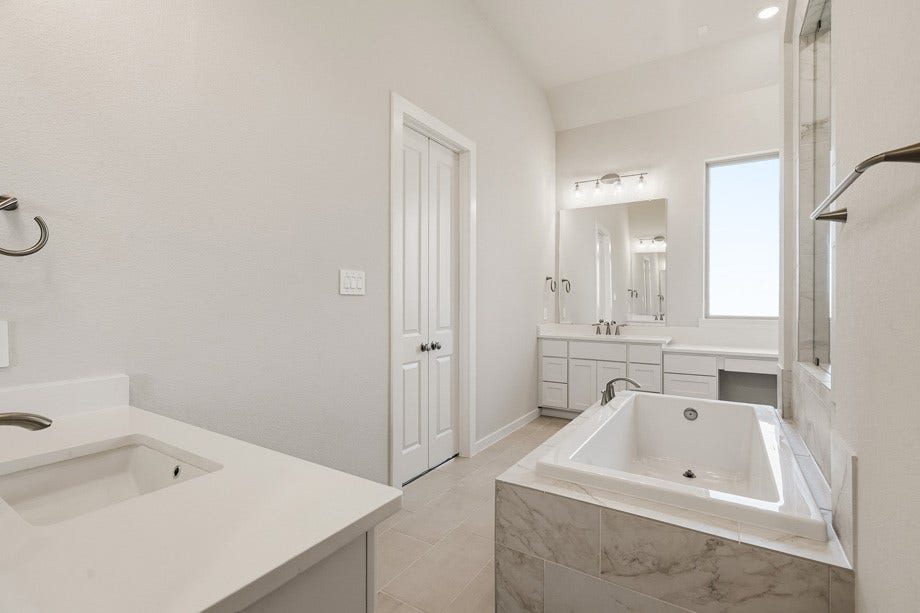 31738 Rosemary Road, Fulshear, TX 77423 Primary Bathroom