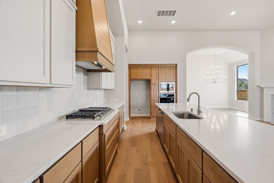 31738 Rosemary Road, Fulshear, TX 77423 Kitchen