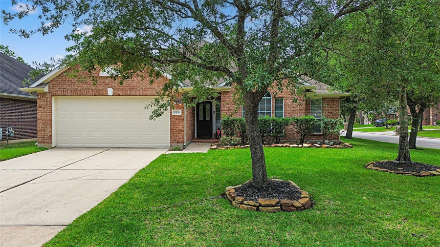 Property photo for 6506 Rustling Timbers Lane, Spring, TX