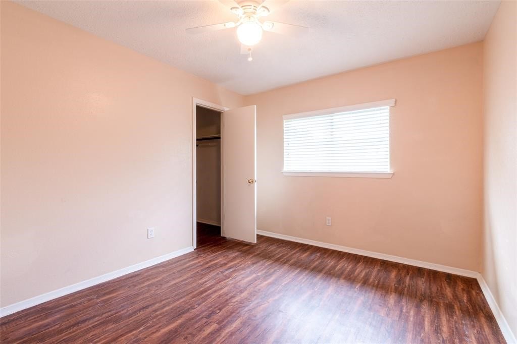 2527 Colonial Ridge Drive, Friendswood, TX 77546 2527 Colonial Ridge Drive, Friendswood, TX 77546