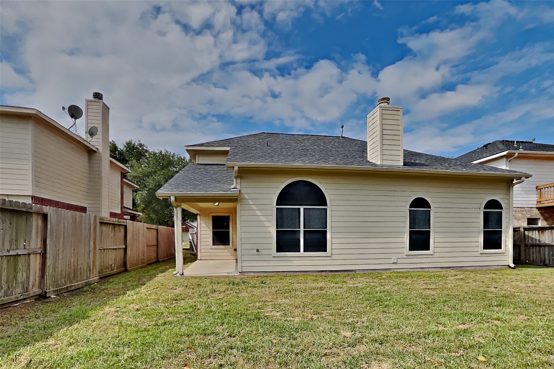 32307 Archer Park, Conroe, TX 77385 32307 Archer Park, Conroe, TX 77385
