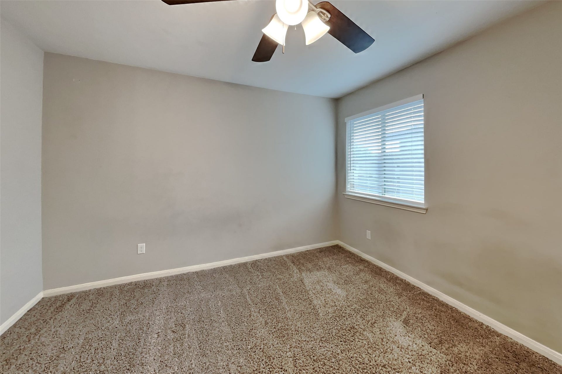 32307 Archer Park, Conroe, TX 77385 32307 Archer Park, Conroe, TX 77385
