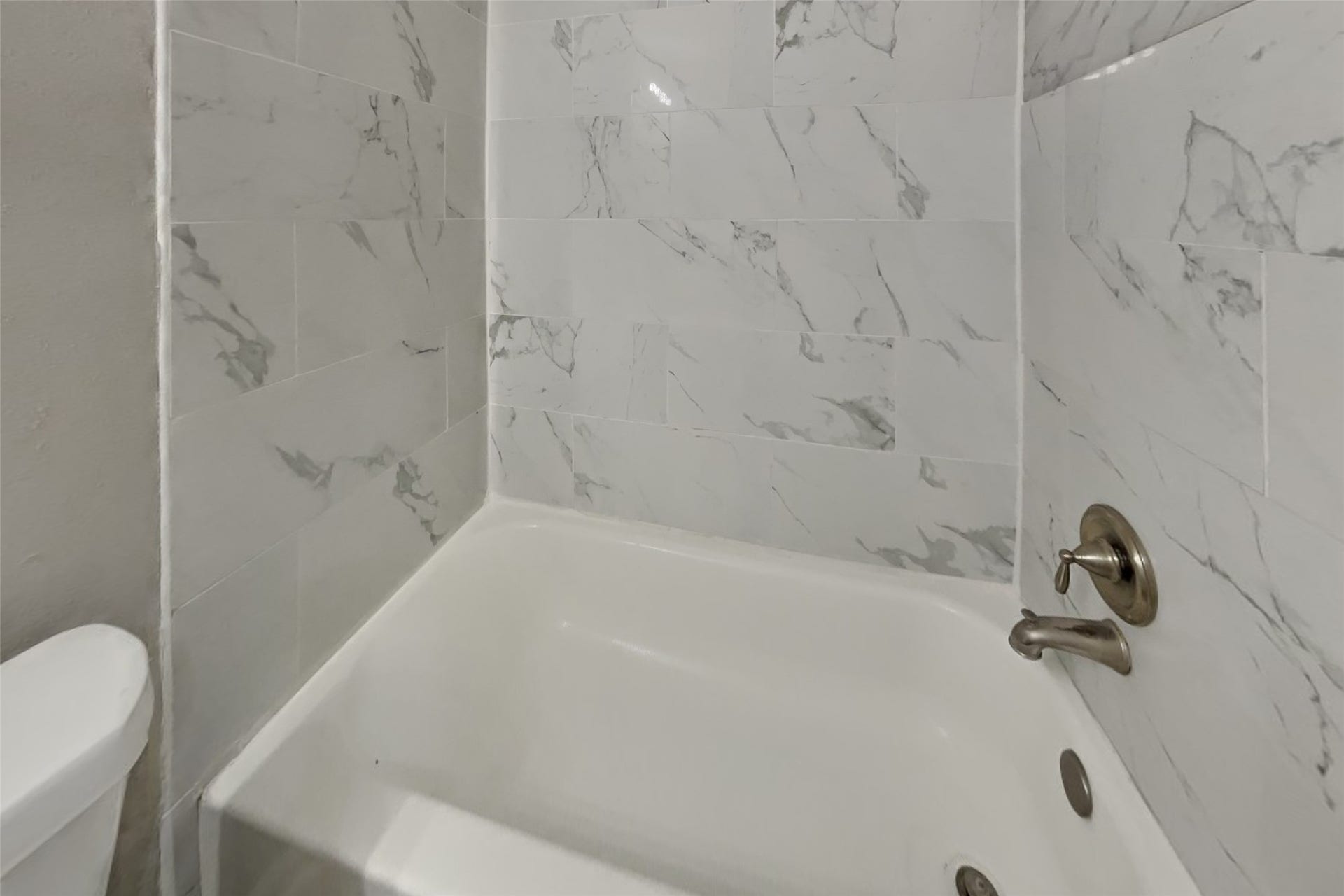 32307 Archer Park, Conroe, TX 77385 32307 Archer Park, Conroe, TX 77385