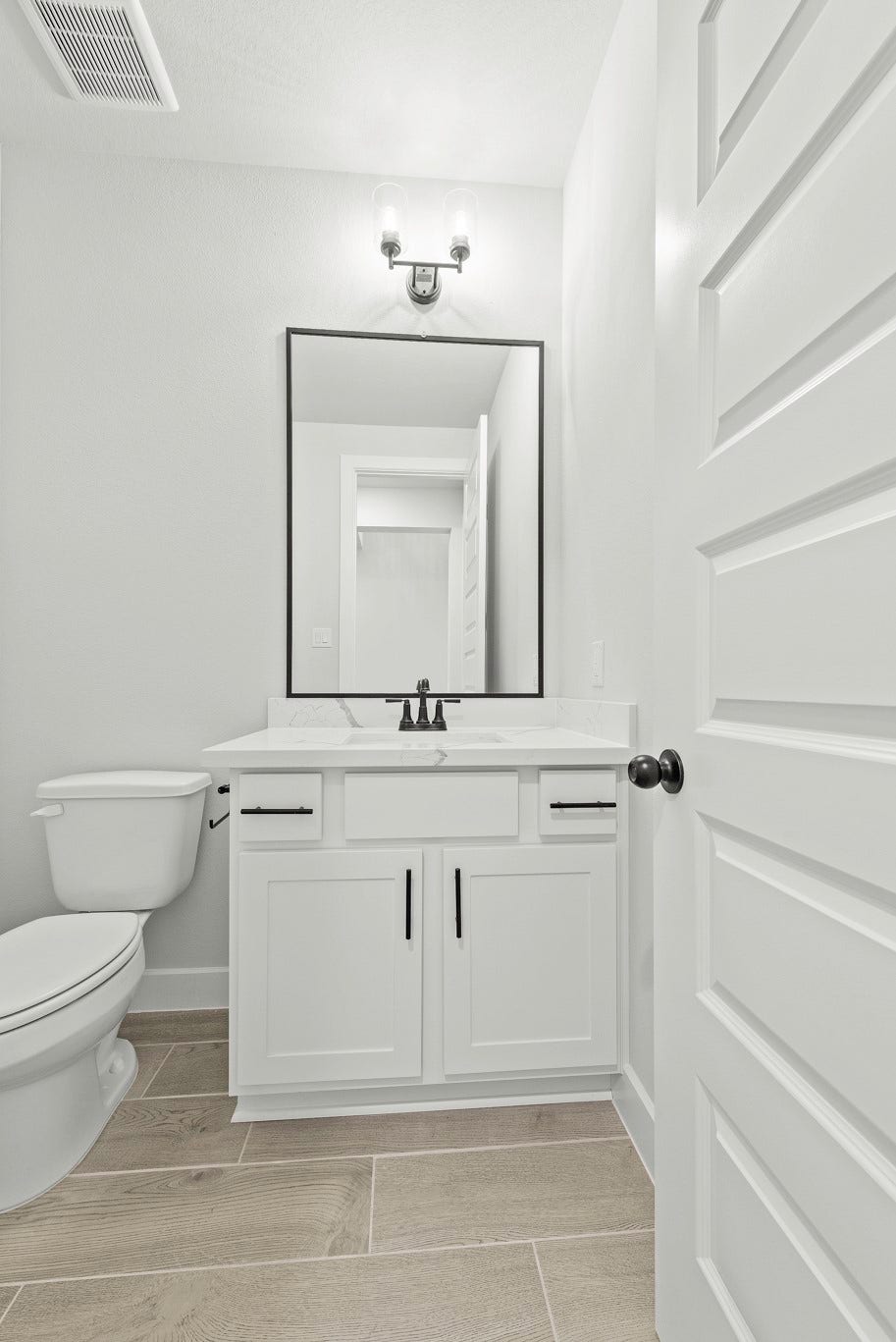 404 Heritage Moon Court, Katy, TX 77493 Representative image. Features, selections and colors may vary.