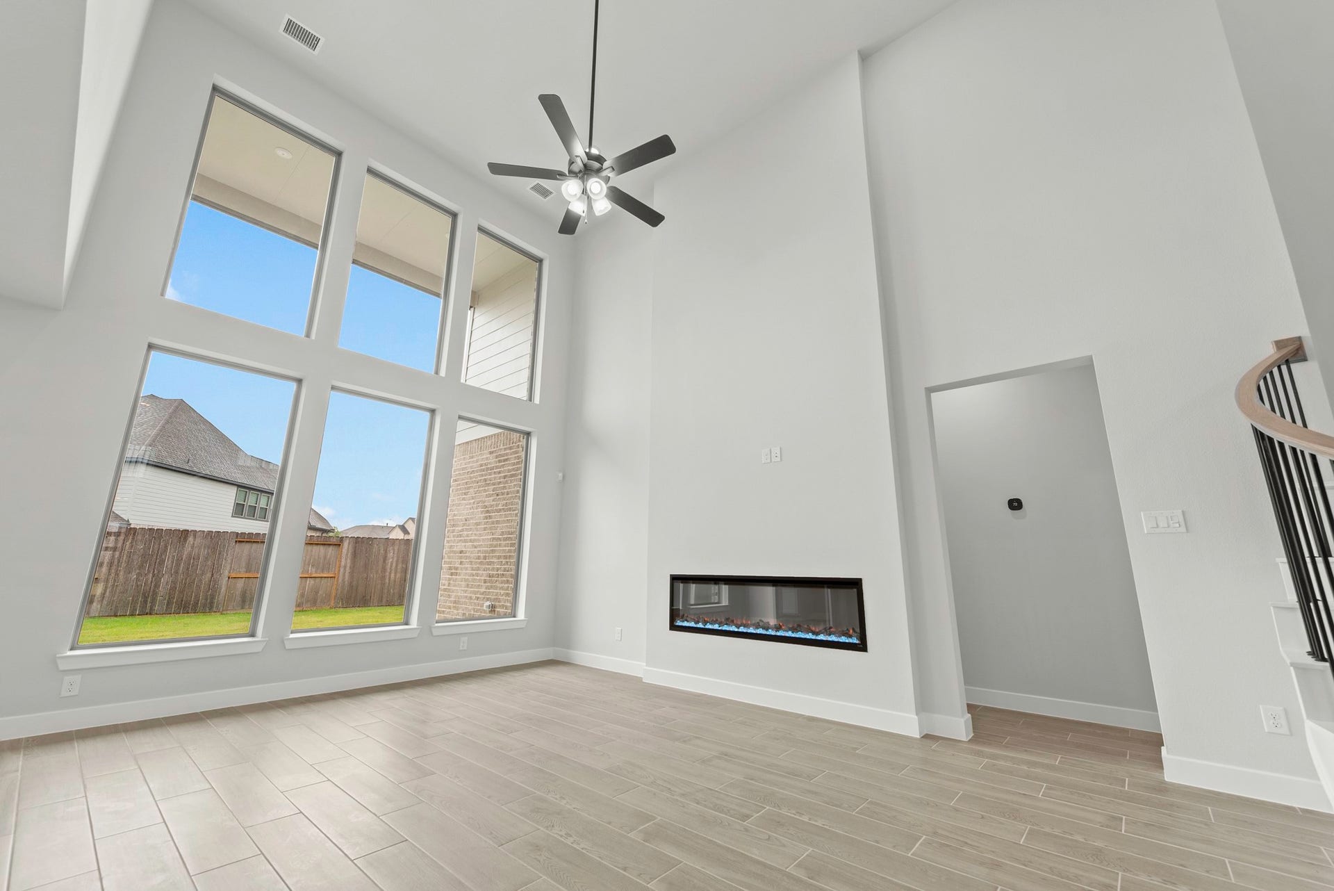 404 Heritage Moon Court, Katy, TX 77493 Representative image. Features, selections and colors may vary.