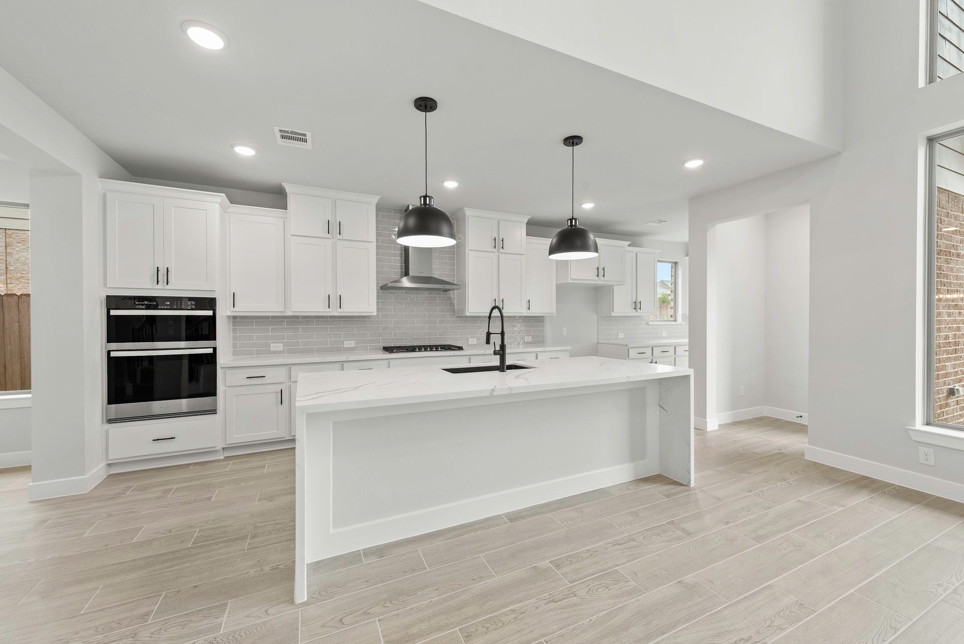 404 Heritage Moon Court, Katy, TX 77493 Representative image. Features, selections and colors may vary.