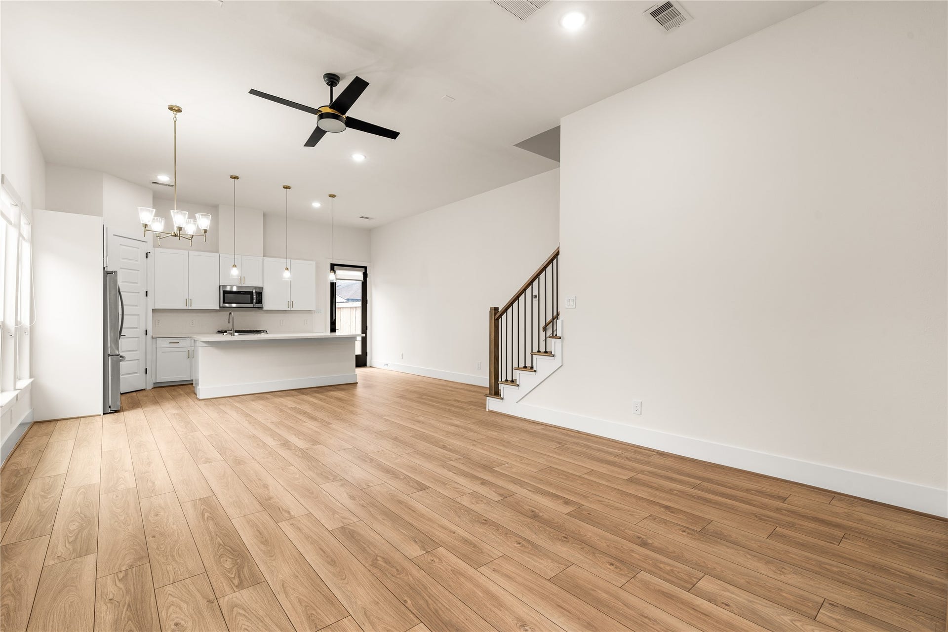 7117 Goforth Street, Houston, TX 77021