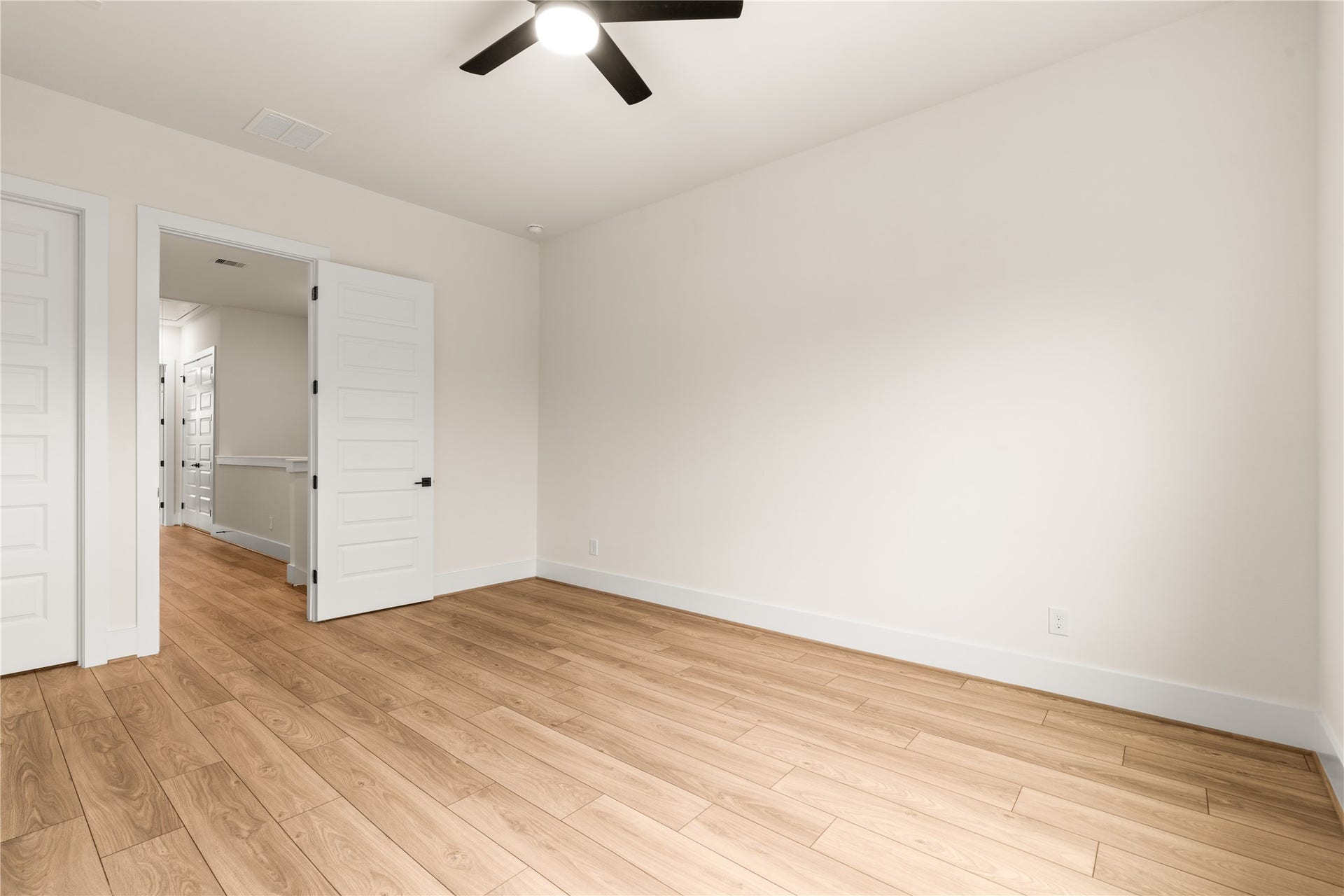 7117 Goforth Street, Houston, TX 77021