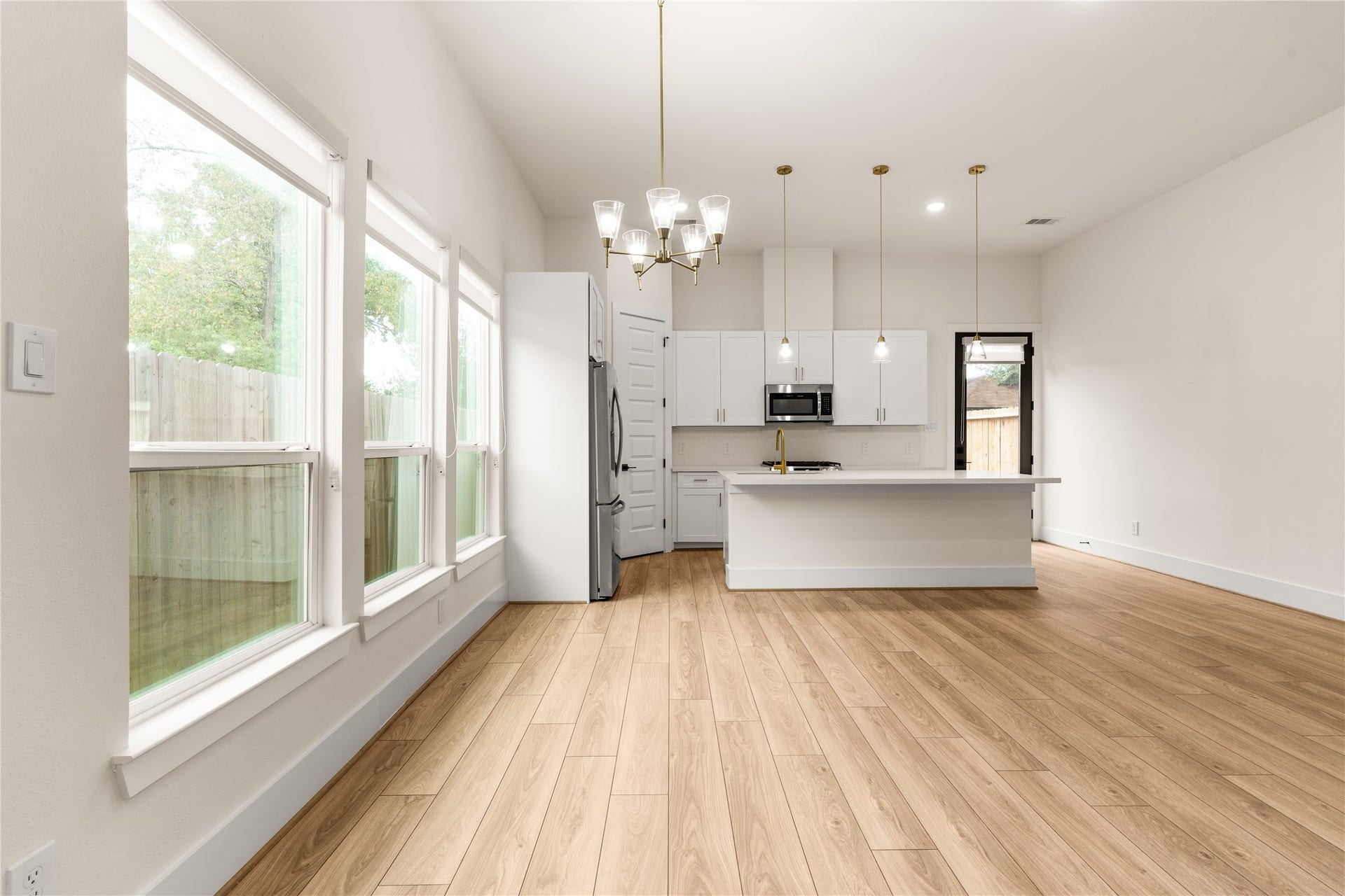 7117 Goforth Street, Houston, TX 77021