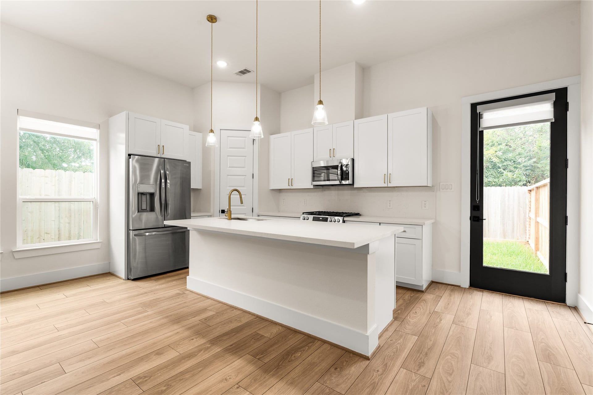 7117 Goforth Street, Houston, TX 77021