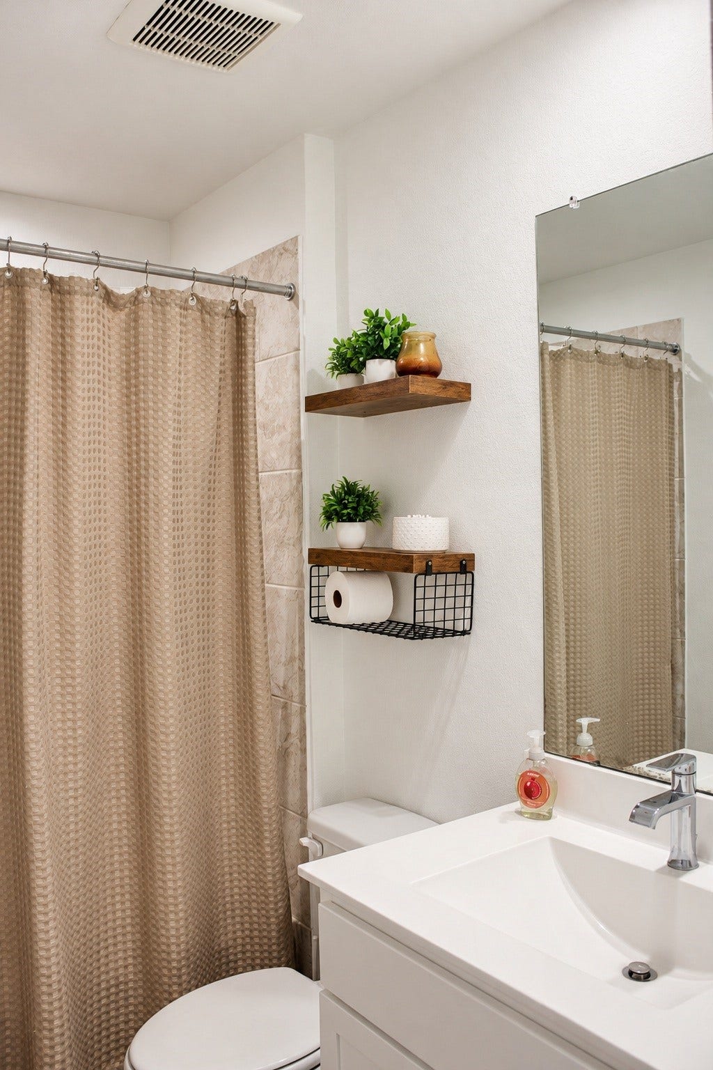 Guest Bathroom with Tub/Shower Combination and Modern Vanity.