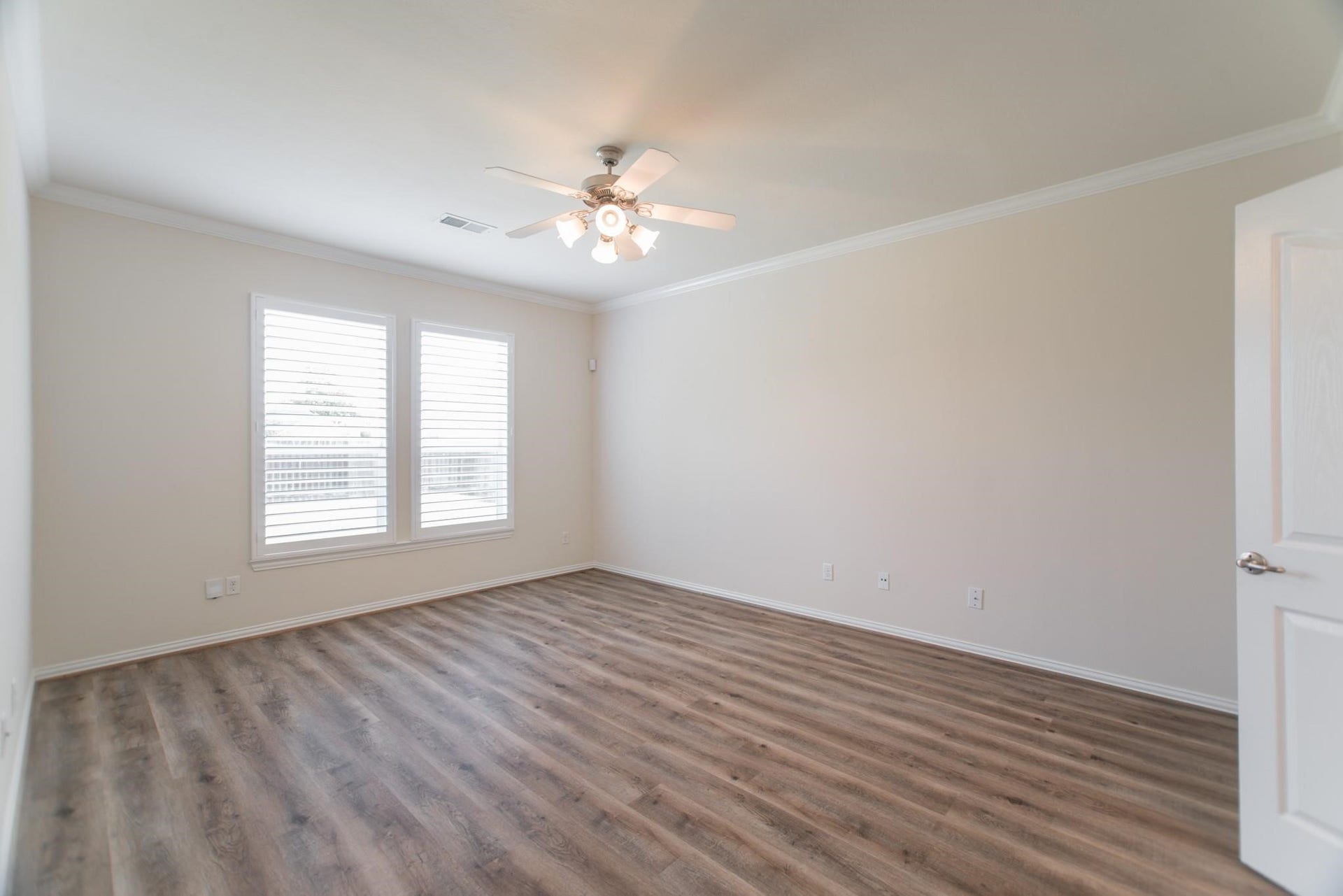 25618 Crisp Spring Lane, Spring, TX 77373