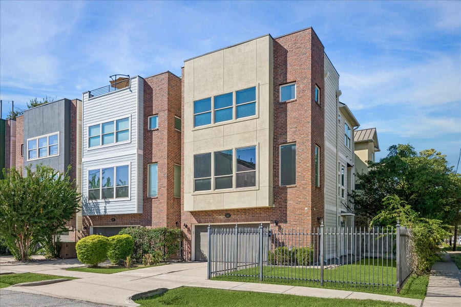 Property photo for 2121 Cohn Street, Houston, TX