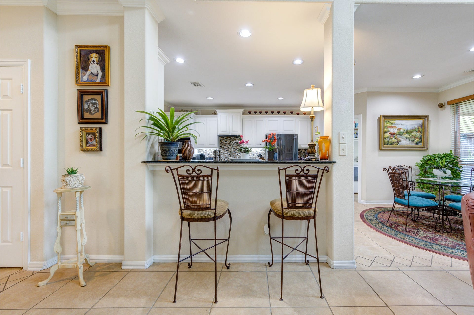 1711 Calico Canyon Lane, Pearland, TX 77581 Breakfast Bar