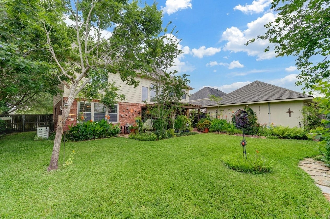 1711 Calico Canyon Lane, Pearland, TX 77581 Backyard