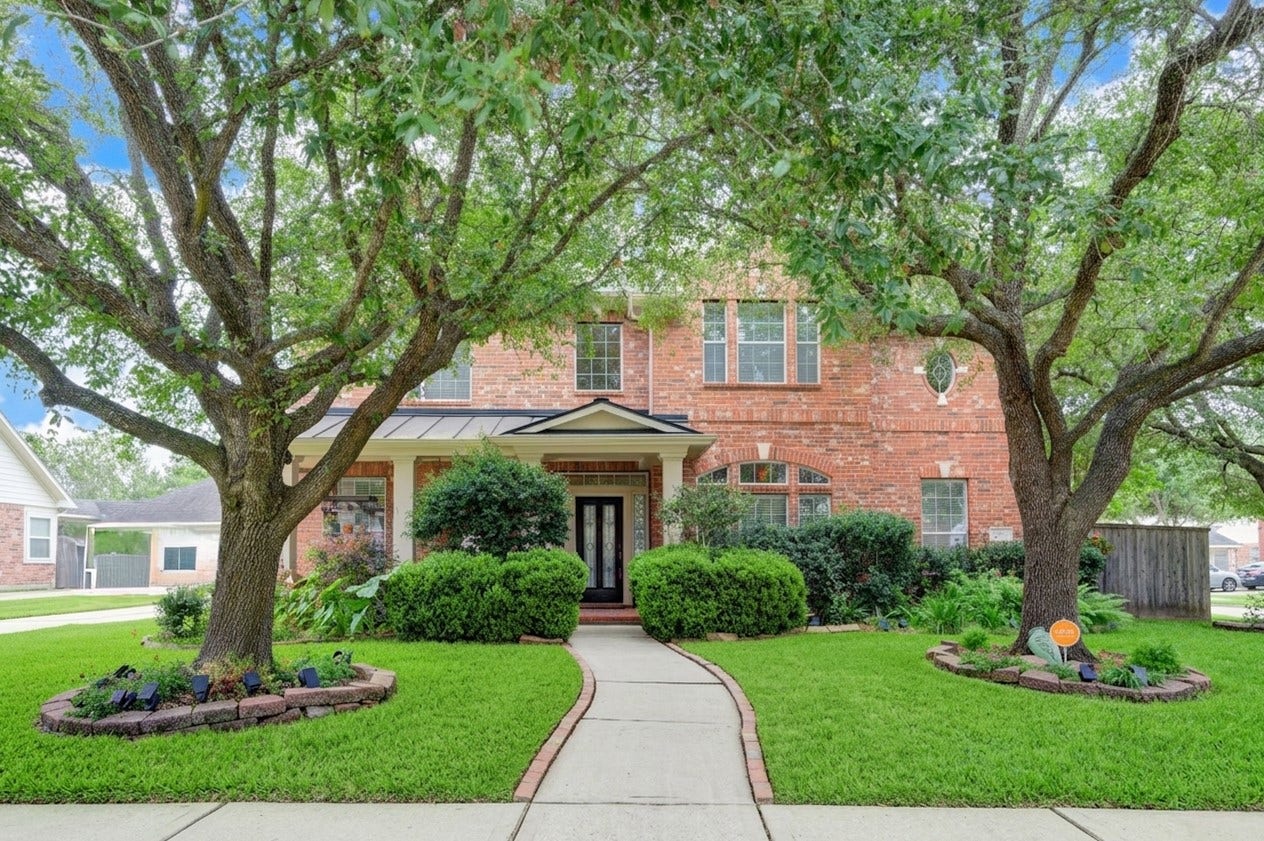 1711 Calico Canyon Lane, Pearland, TX 77581 Front of Home