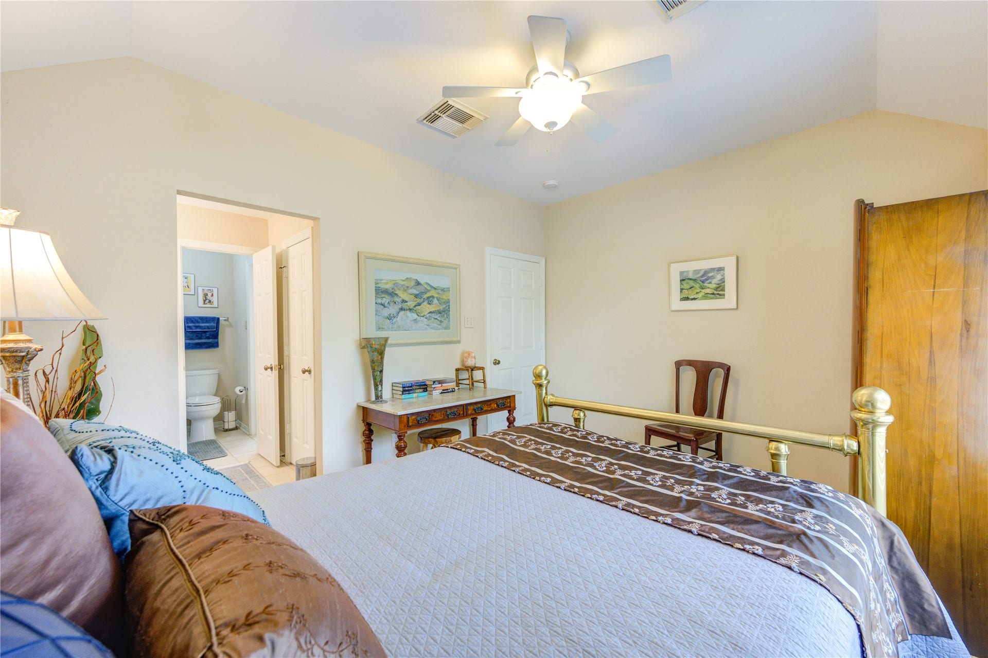 1711 Calico Canyon Lane, Pearland, TX 77581 2nd Bedroom