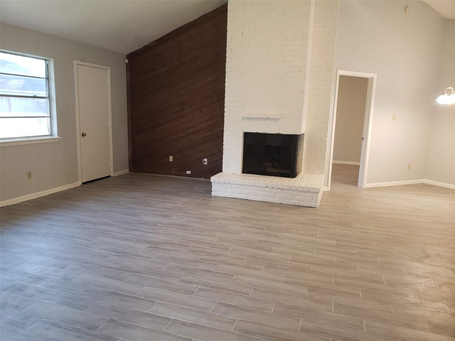Property photo for 8527 Quail Hills Drive, Houston, TX
