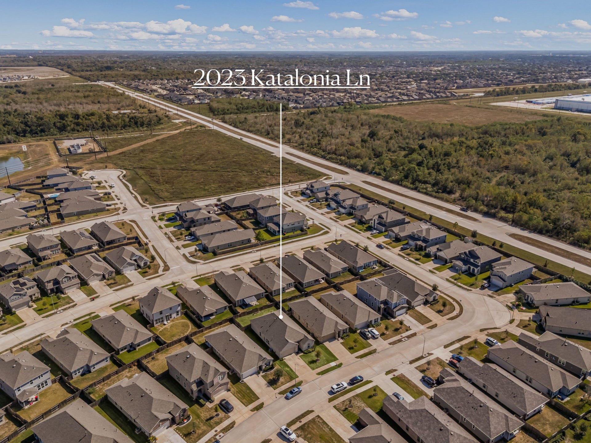 2023 Katalonia Lane, Fresno, TX 77459 Location is everything! This bird's-eye view demonstrates the strategic position of the property, tucked away in a quiet neighborhood enclave while remaining just moments from major transit corridors. The vast surrounding greenery and planned community layout offer the perfect blend of suburban tranquility and city convenience.