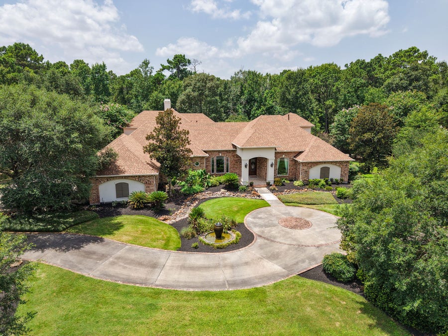 Property photo for 3415 W Benders Landing Boulevard, Spring, TX