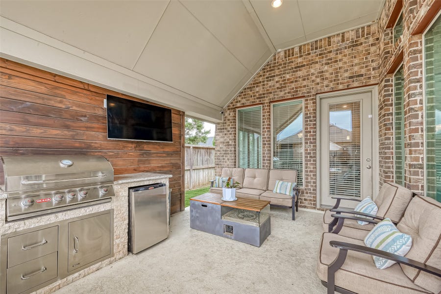 Property photo for 3510 Auburn Creek Circle, Fulshear, TX